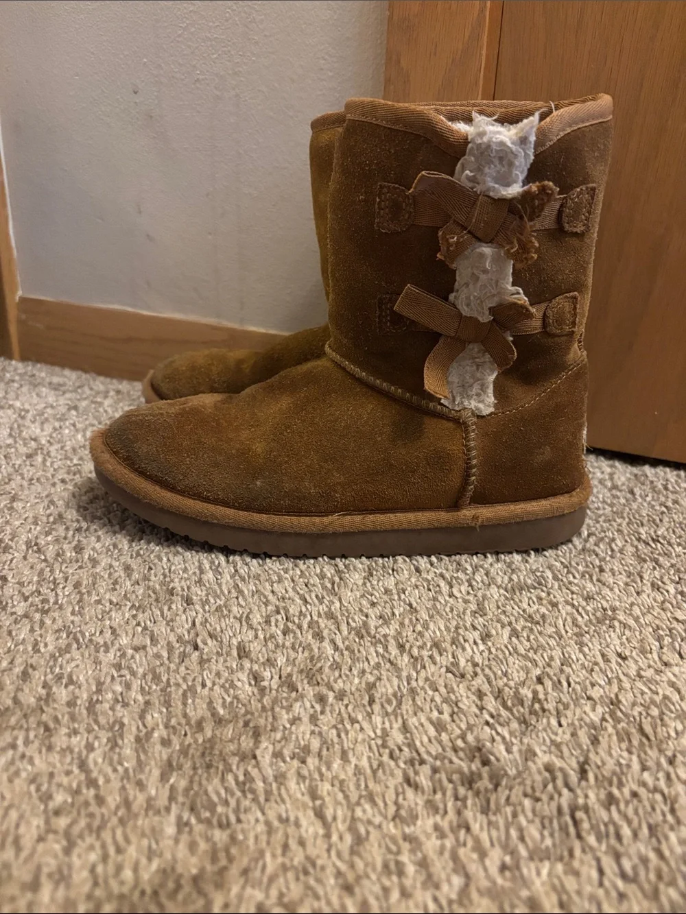 Koolaburra Chestnut Brown Suede Kids Bow Back Booties